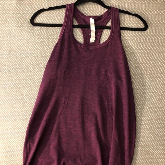 Lululemon Tank - Picture 2 of 6